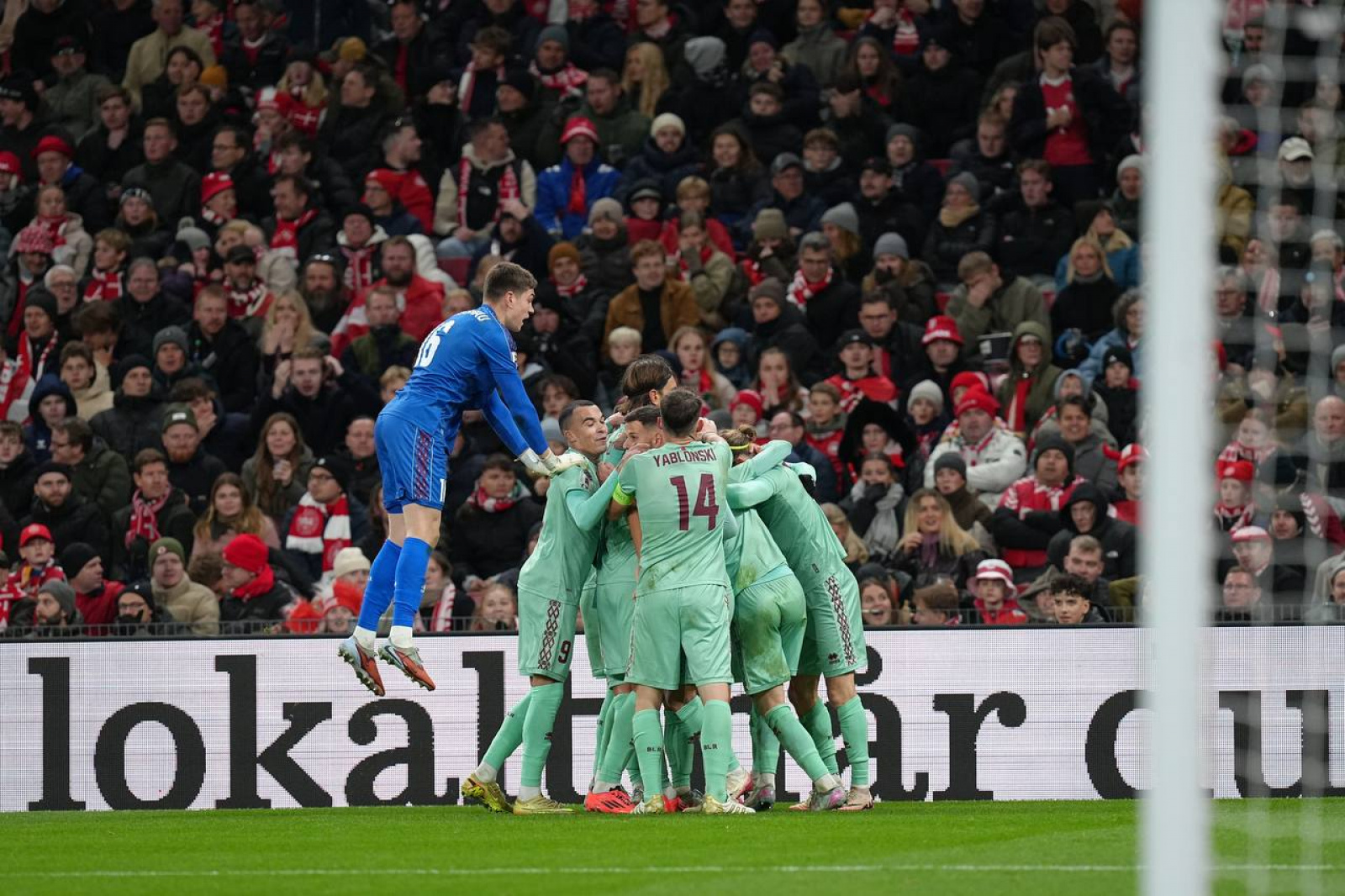 Футбол Беларусь Дания 16 ноября 2025 года