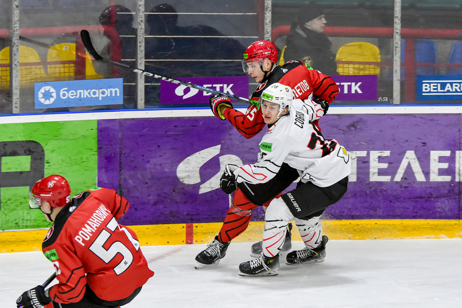 Хоккейный матч «Гомель» и «Неман»