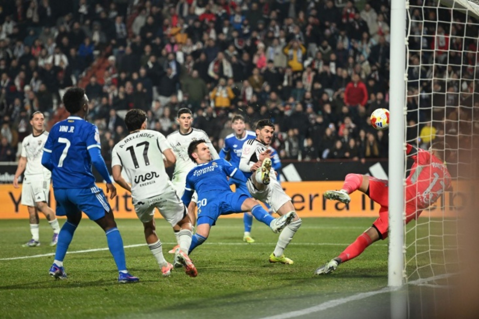 Футбольный матч Альбасете — Реал Мадрид