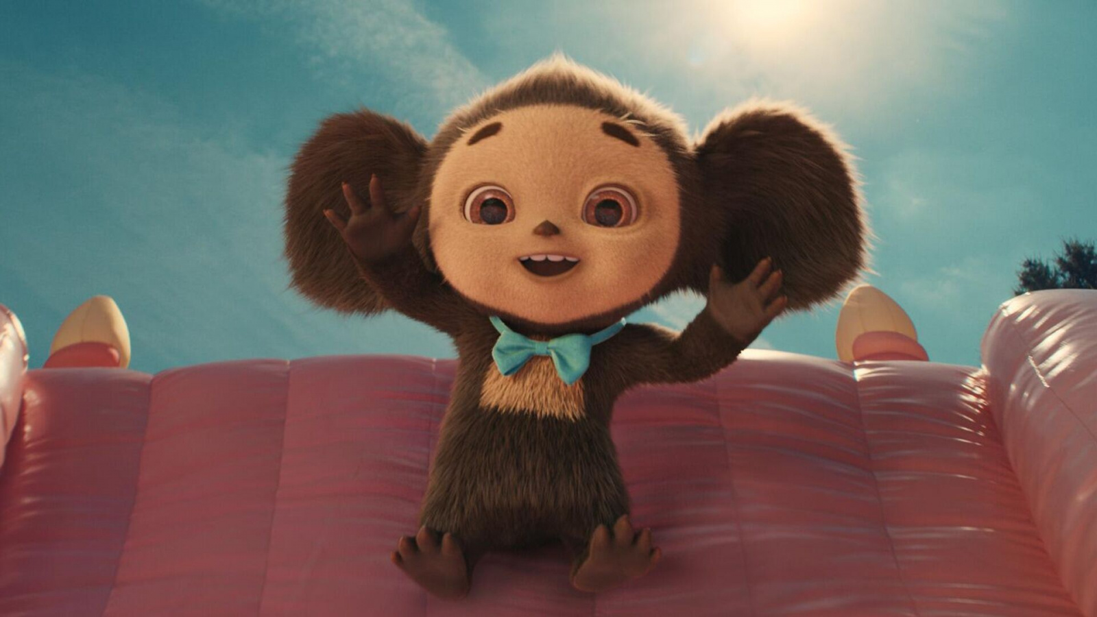 Кадр из фильма «Чебурашка 2»