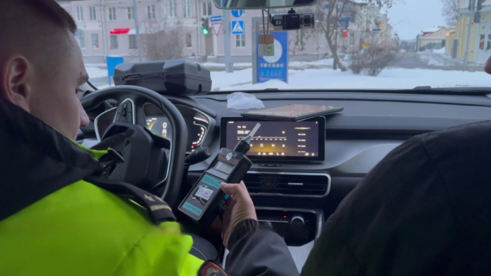 Контроль ГАИ за пешеходами / Источник: УВД Гродненского облиполкома