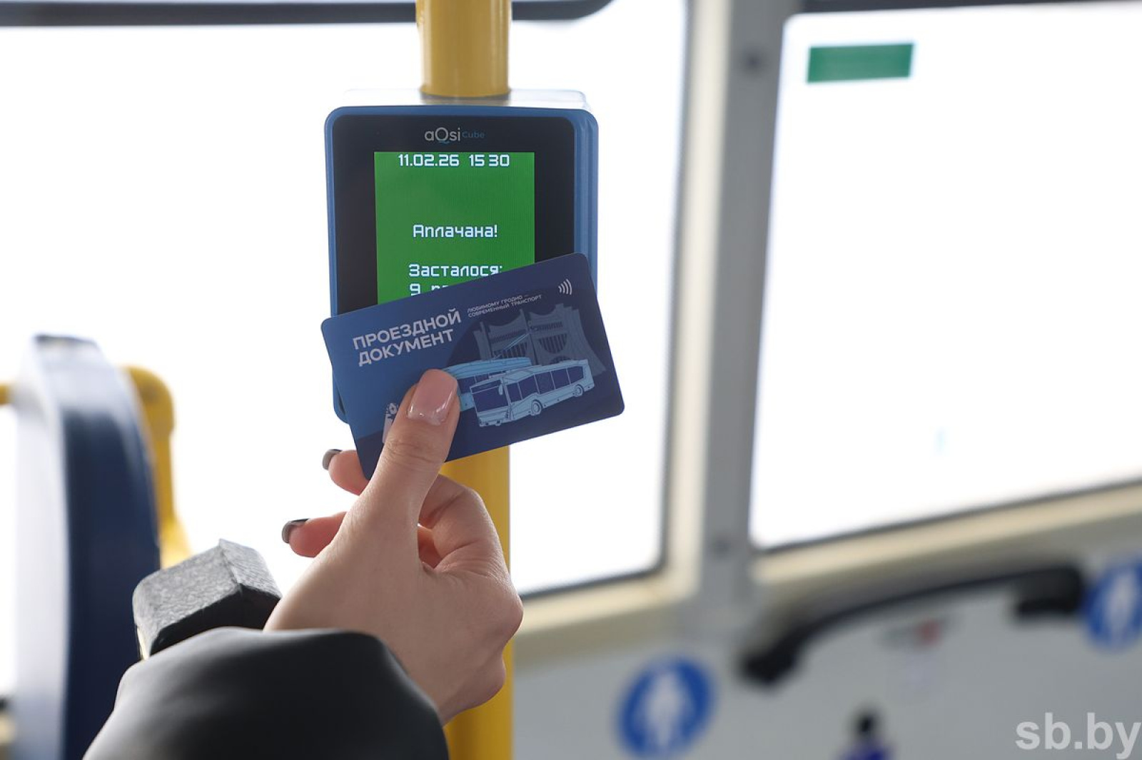 Оплата в транспорте Гродно бесконтактной смарт-картой
