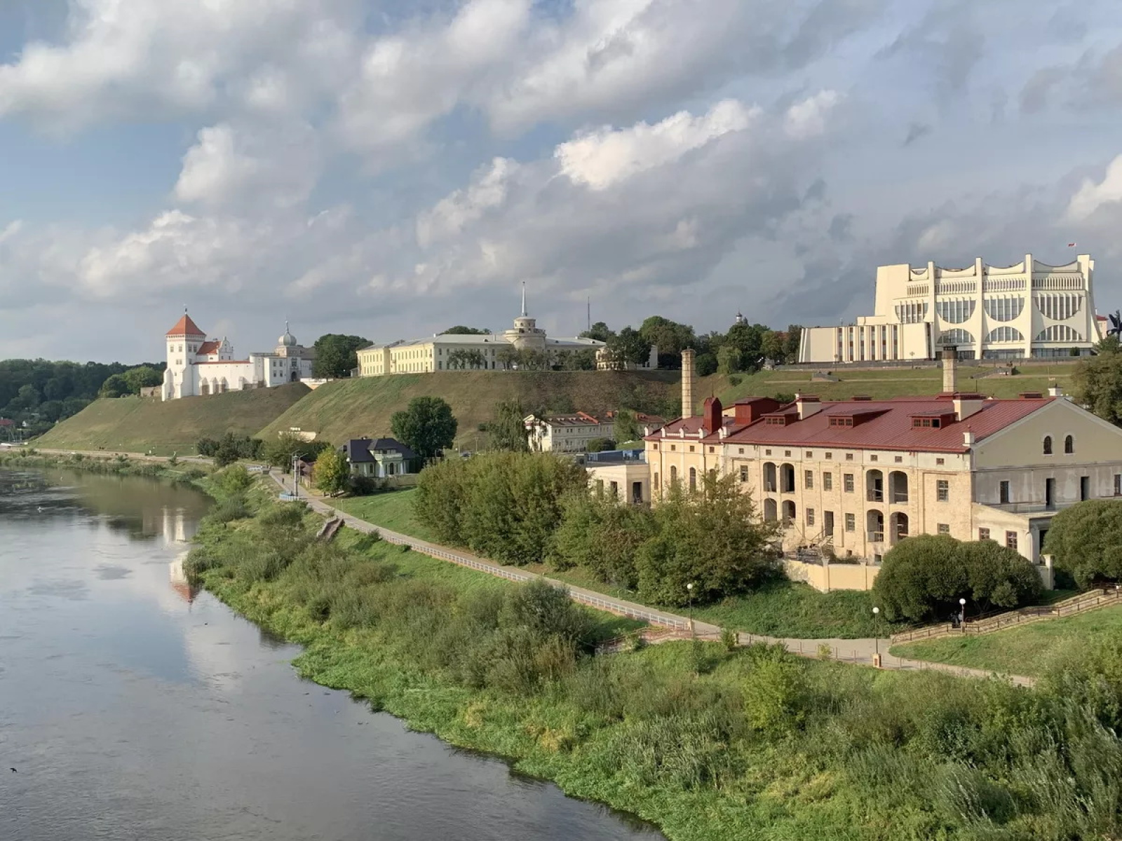 Улица Правонабережная в Гродно