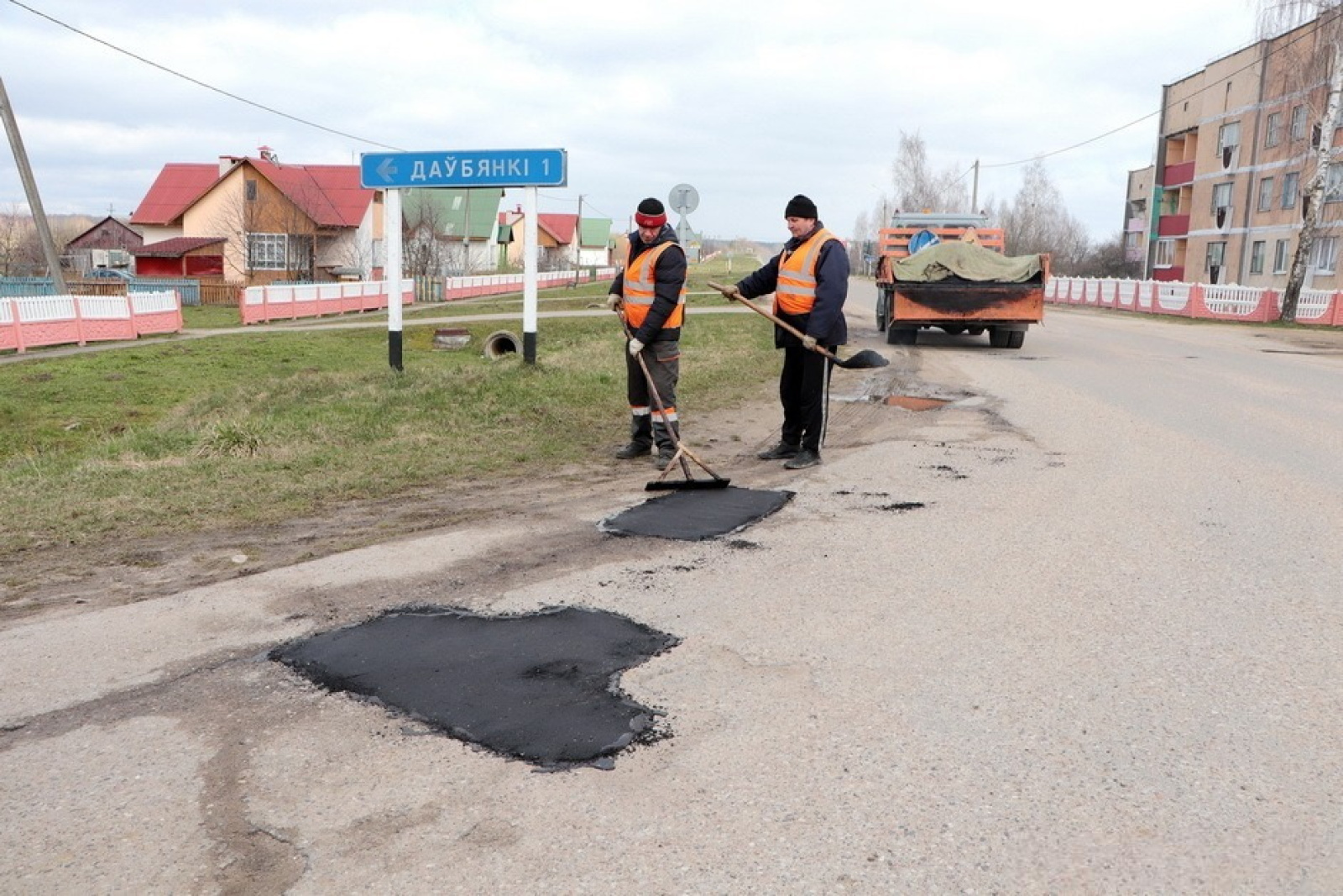 Ремонт дороги после весны / Источник: grodno24.com