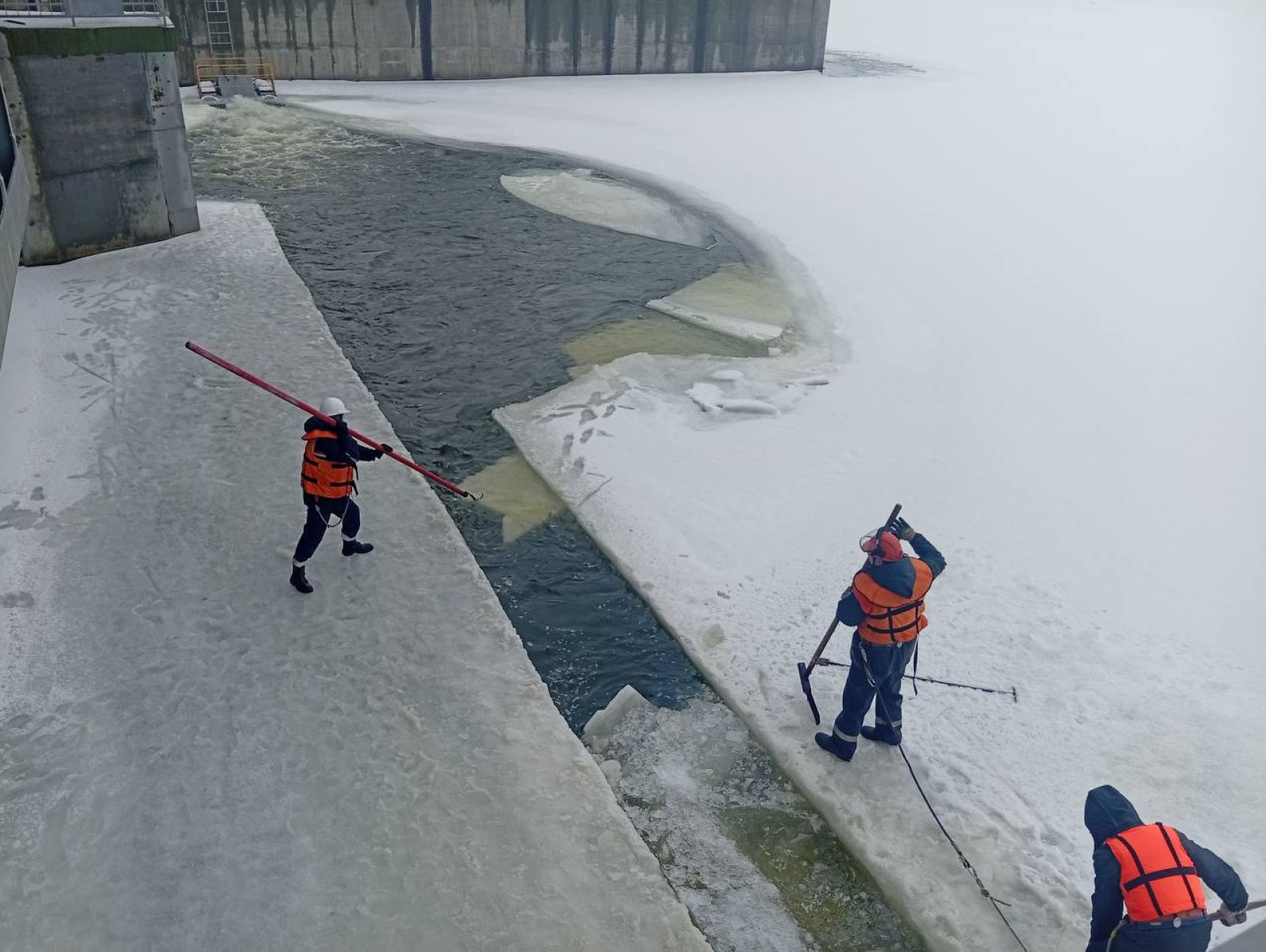 Гродненская ГЭС готовится к половодью / Источник: Гродноэнерго