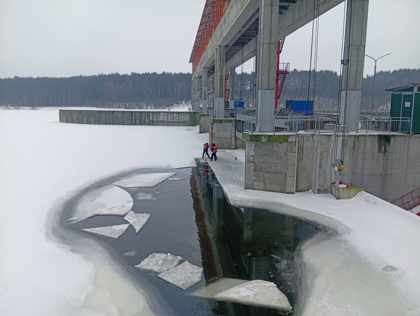 Гродненская ГЭС готовится к половодью / Источник: Гродноэнерго