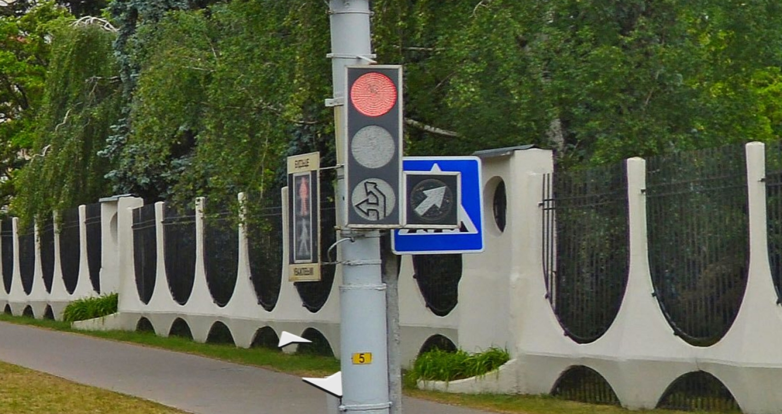 Красный цвет «Светофора» / Источник: yandex.ru