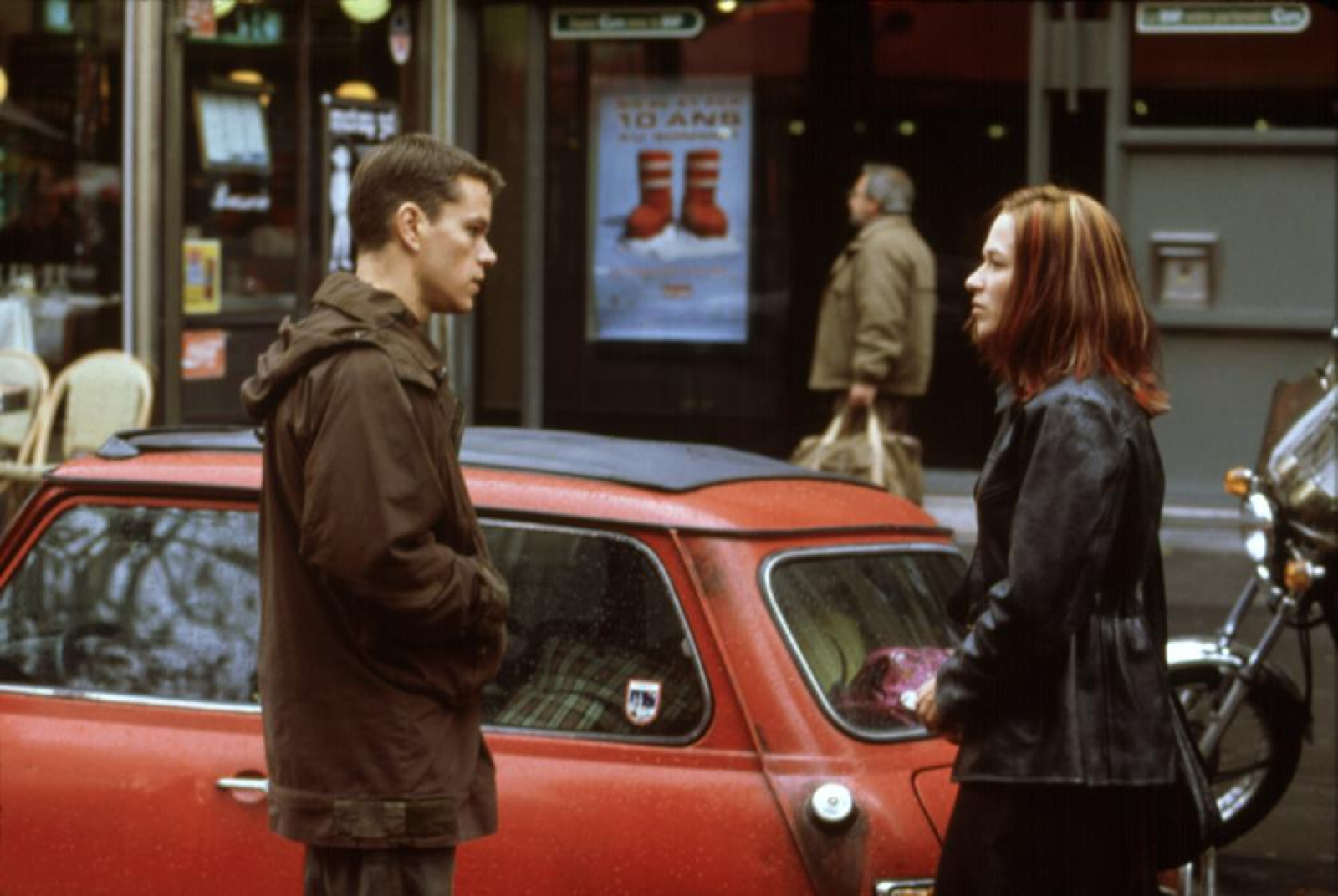 Кадр из фильма «Идентификация Борна»