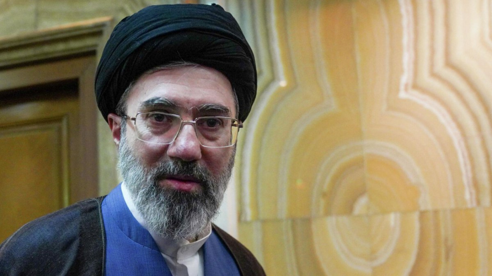 Новый верховный лидер Исламской Республики Иран Моджтаба Хаменеи