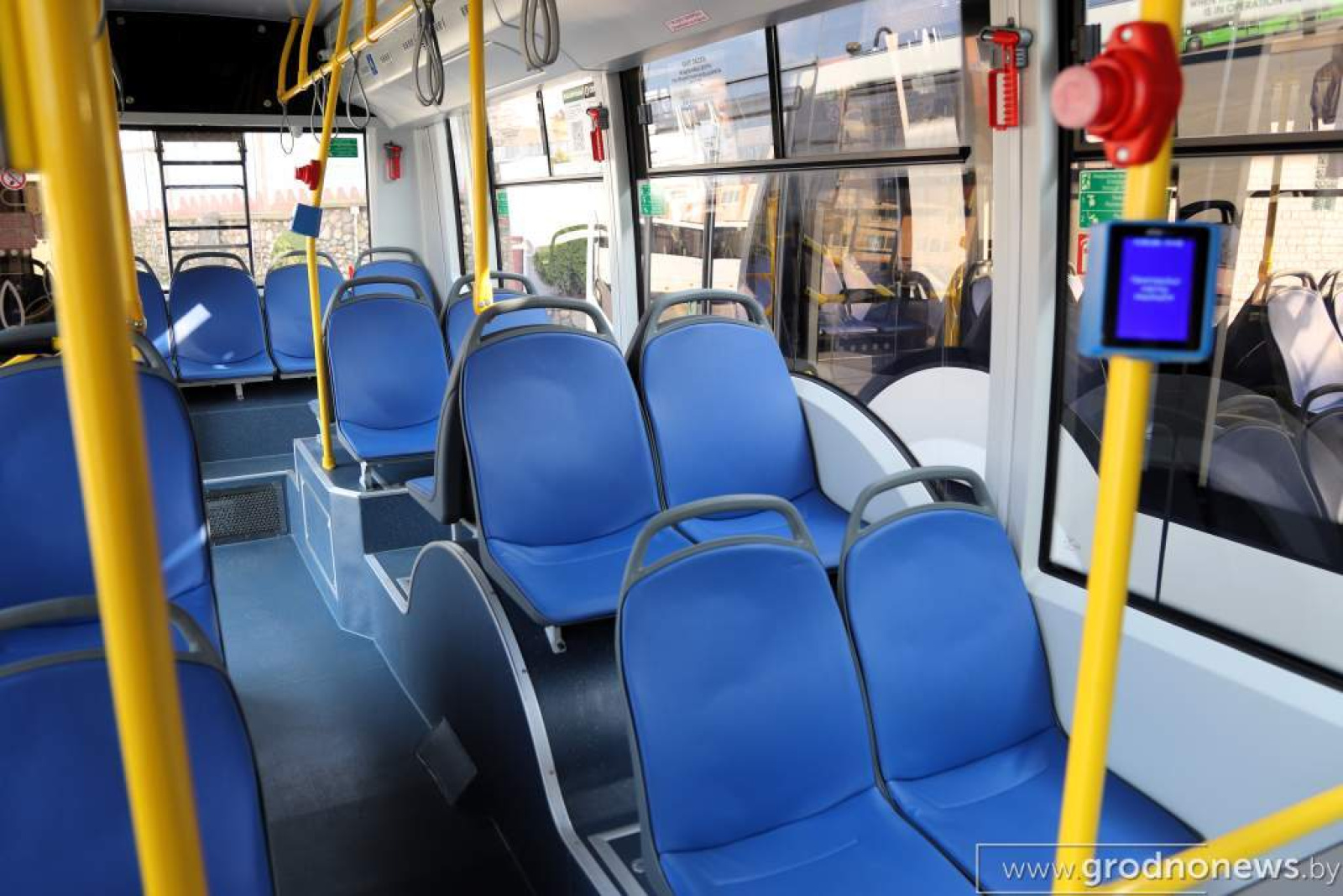 Троллейбусы 43300D серии «Витовт» и МАЗ-257