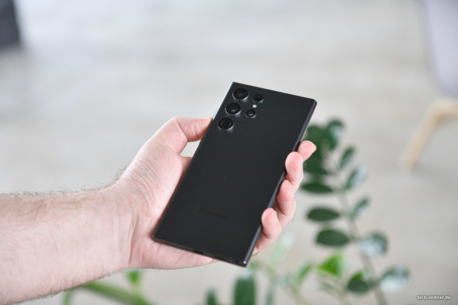 Смартфон Samsung Galaxy S22 Ultra