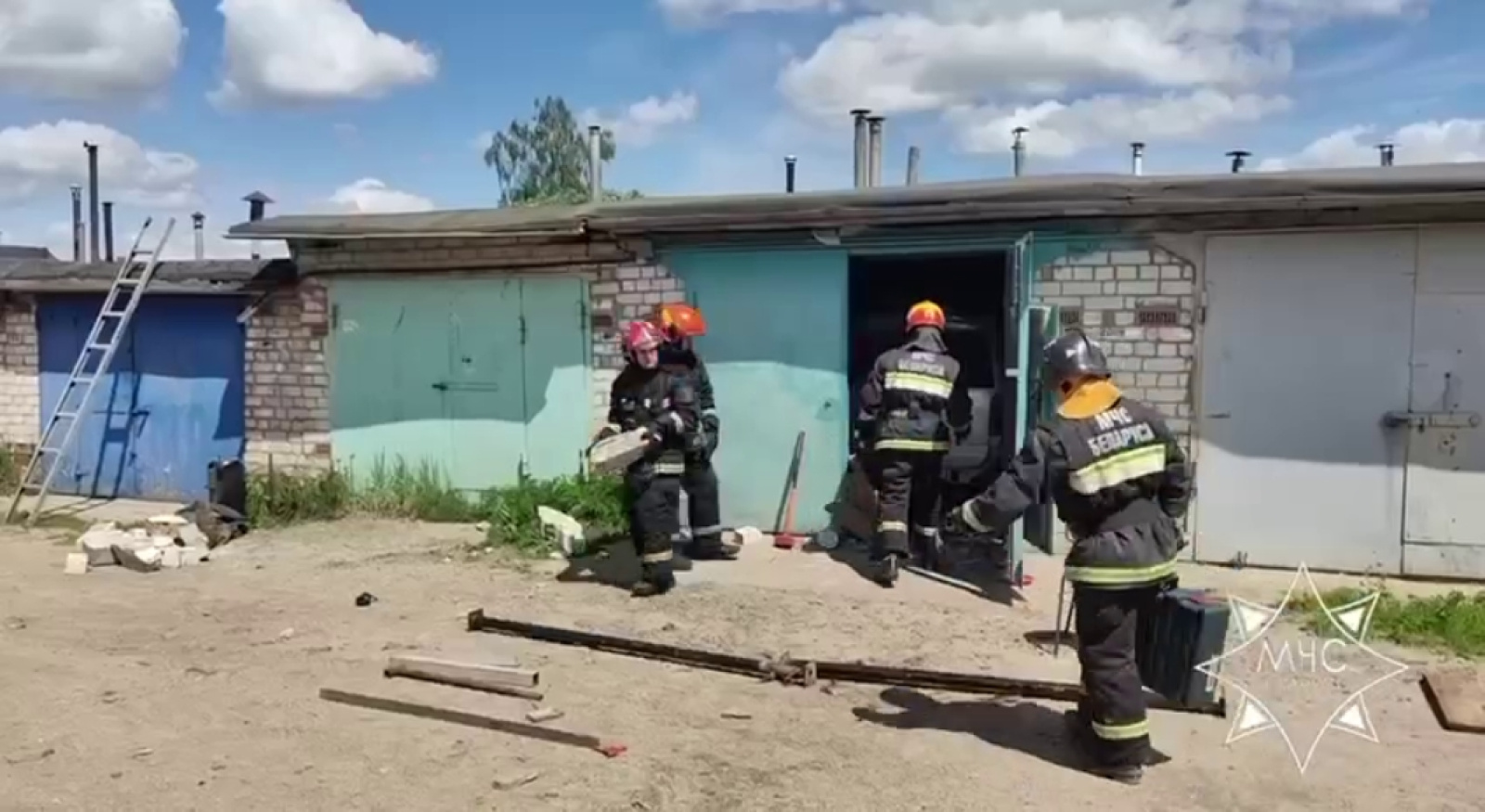 В Могилеве ликвидировали последствия вспышки газовоздушной смеси в гараже