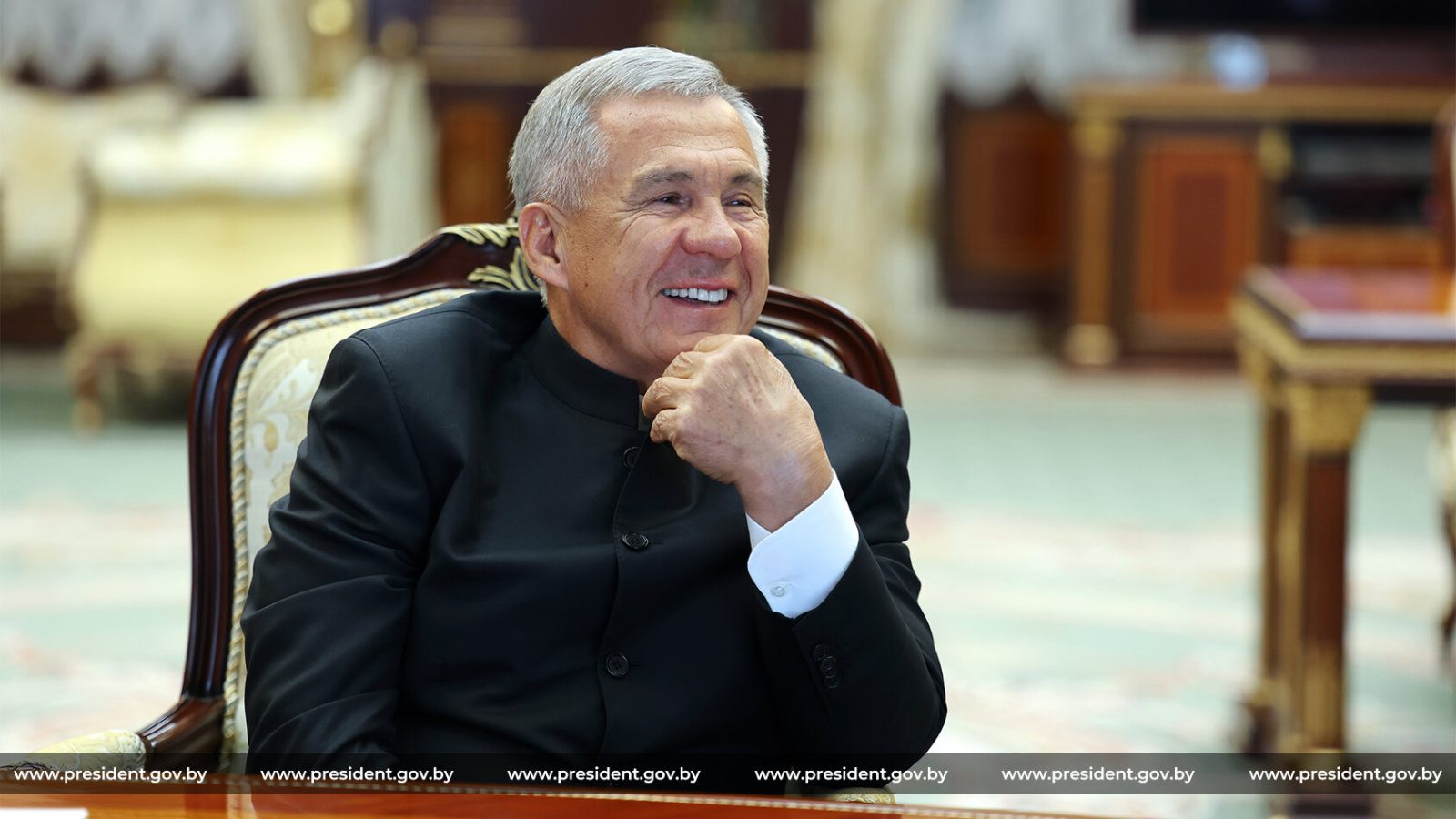 Глава Татарстана Рустам Минниханов