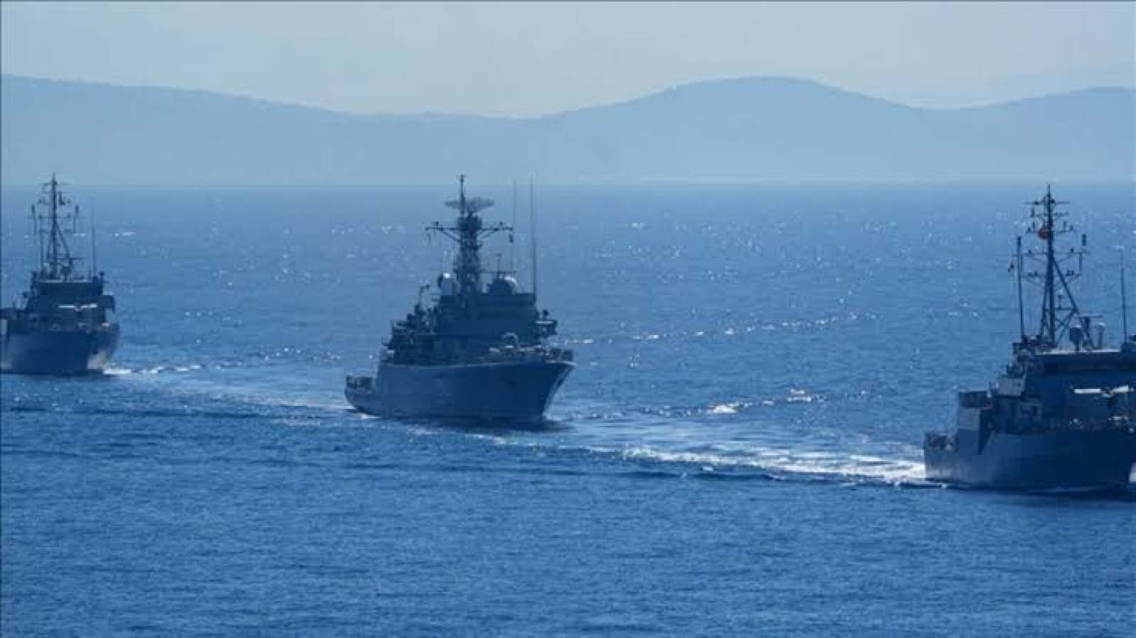 Военные корабли в Чёрном море