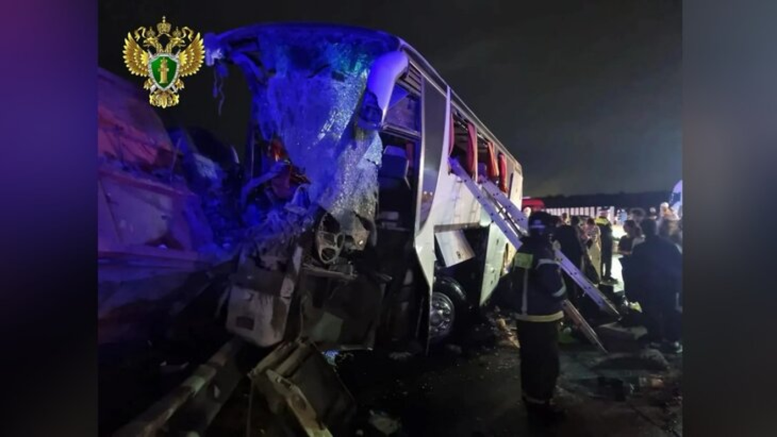 ДТП с пассажирским автобусом и грузовиком «КамАЗ» на Ставрополье