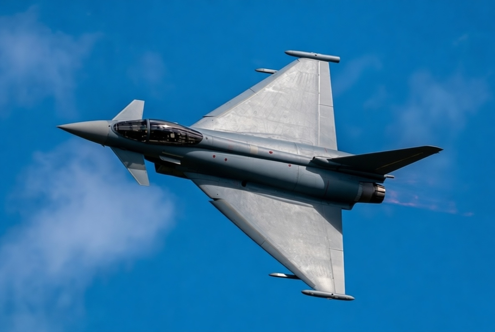 Истребитель Eurofighter