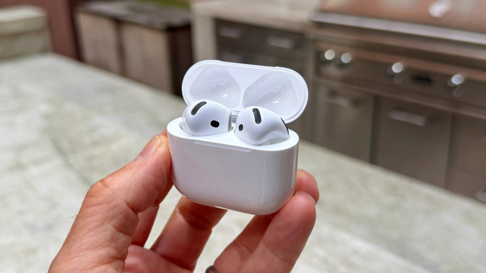 Беспроводные наушники AirPods 5