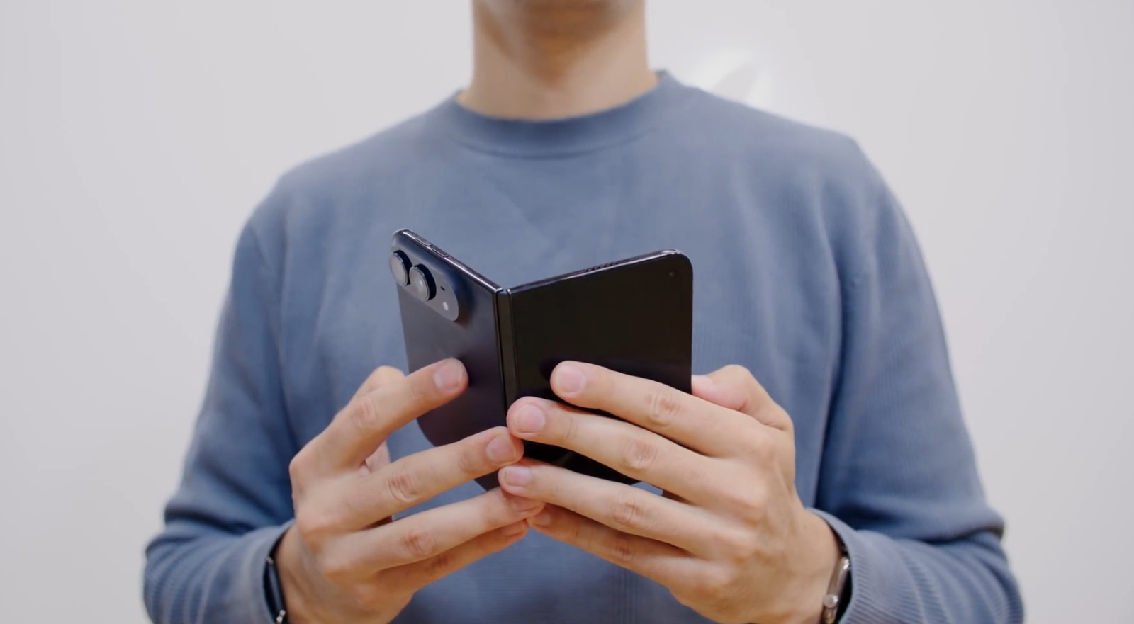 Складной смартфон iPhone Duo