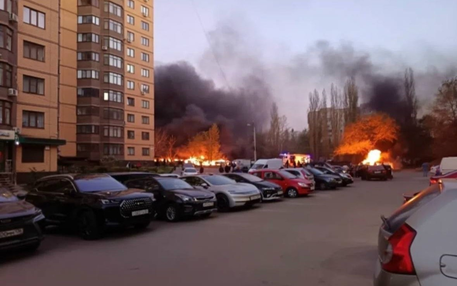 Повреждены автомобили в Воронеже