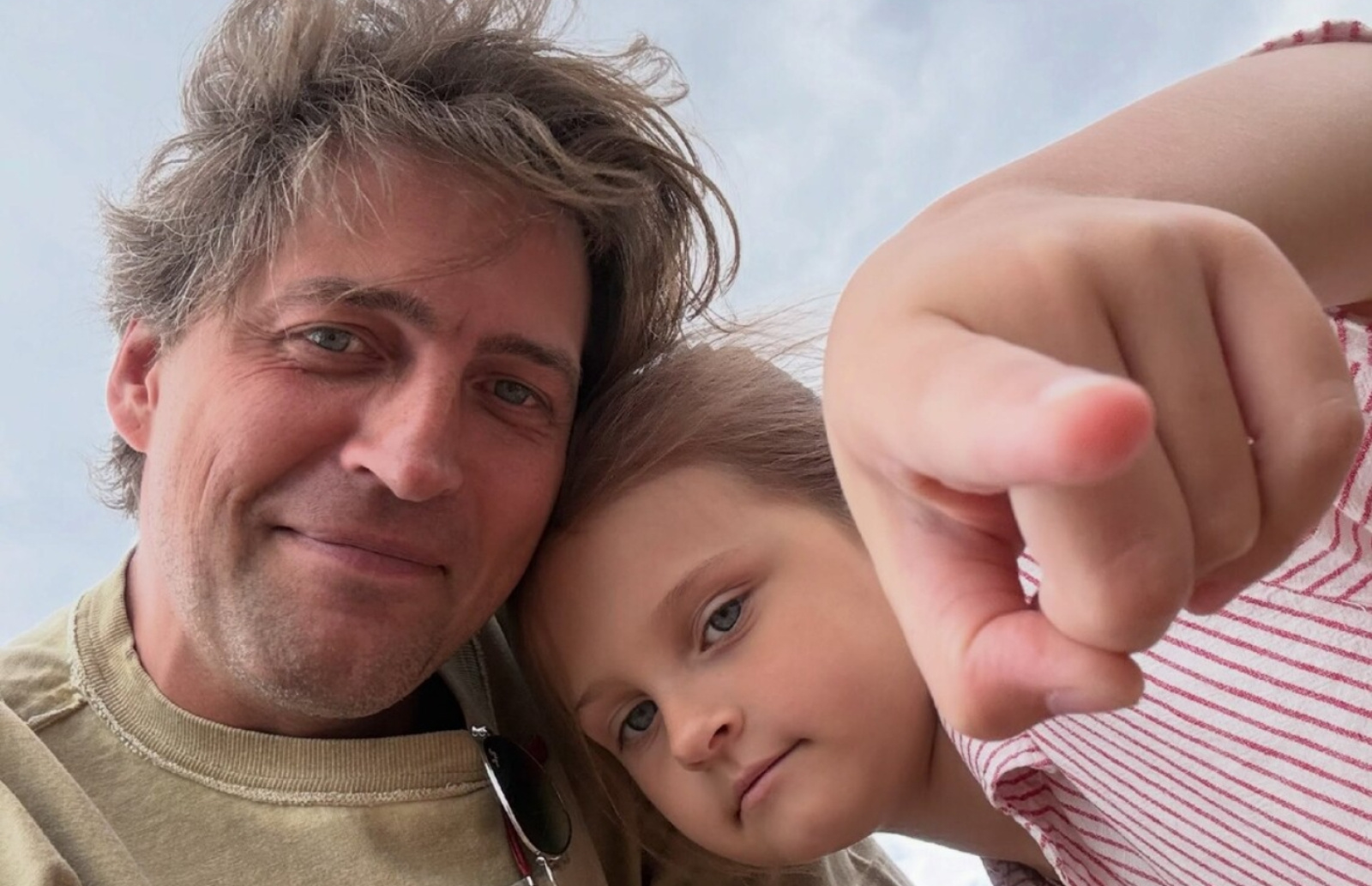 Актер Иван Колесников с дочерью Лизаветой