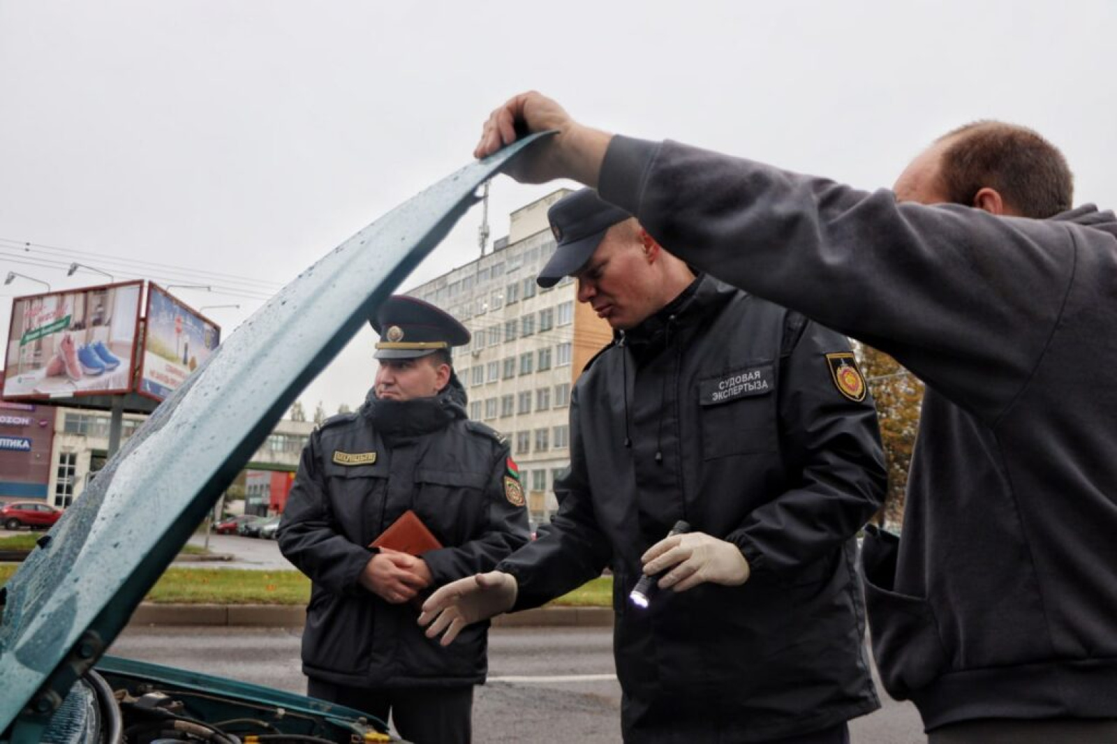 Проверка VIN авто правоохранителями / Источник: t.me/Neman102